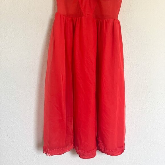 50's/60's Cherry Red Nylon Lingerie Slip Dress Vintage Lingerie Size Small - Picture 3 of 16